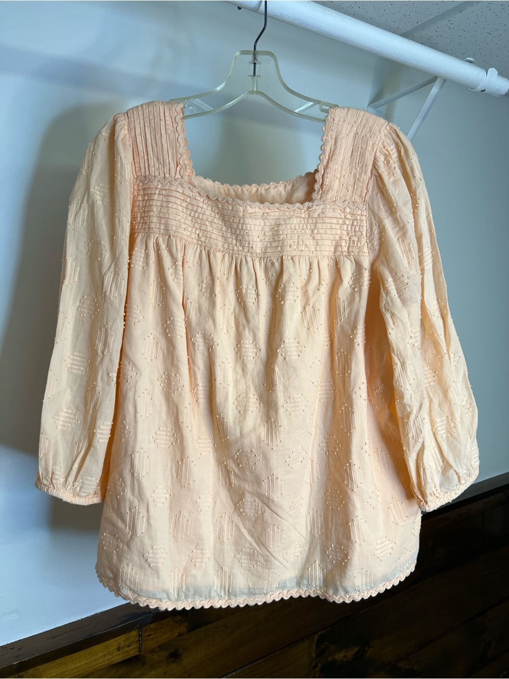 Chico’s Cotton Peach Square-Neck Peasant Top- L